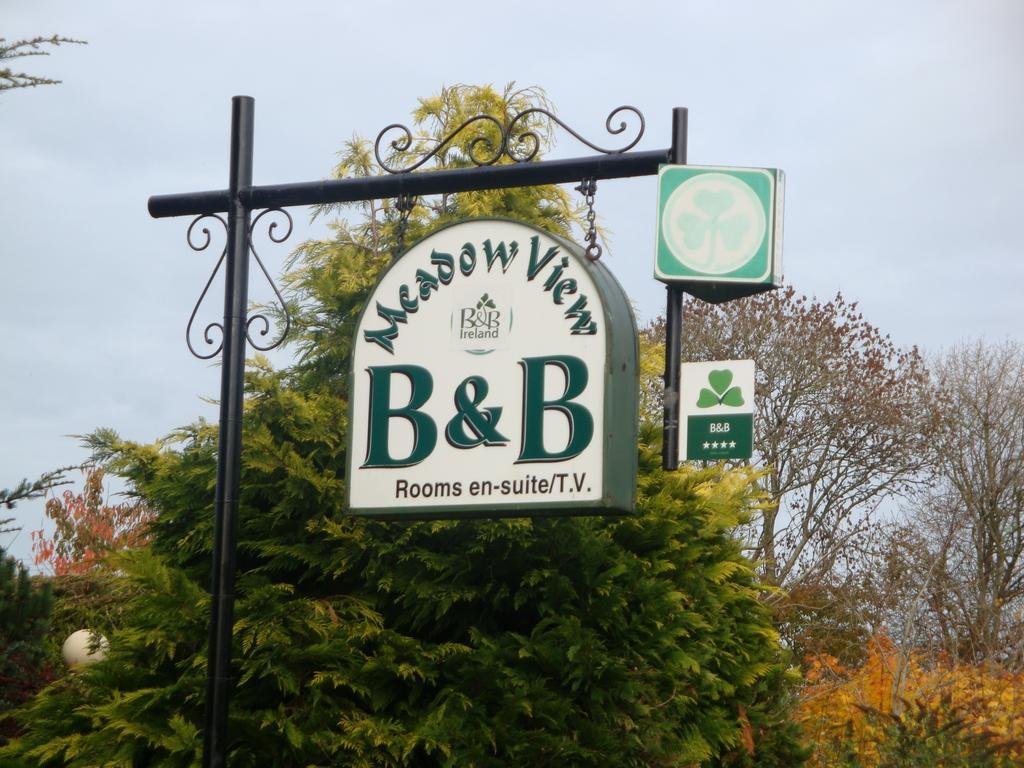 Meadow View B&B Наван Екстериор снимка